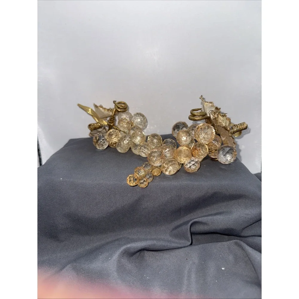 VTG Lucite Acrylic Faceted Grape Cluster Champagne With Gold Leaf Lot of 2